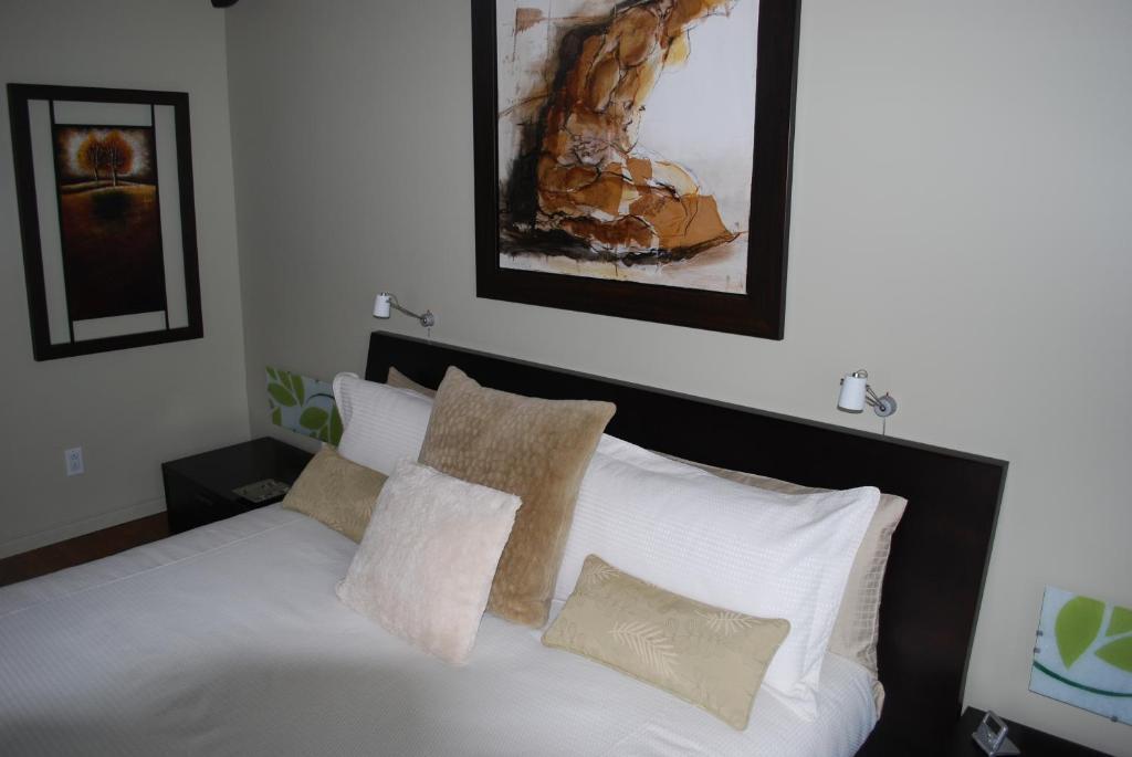 Auberge Des Eaux Vives La Malbaie Rom bilde